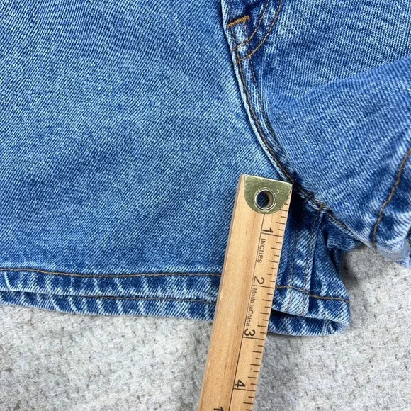 Vintage Levis Shorts Women Junior Size 9 Slim Fit 912 90s Med Wash 1997 29" W - Picture 8 of 11